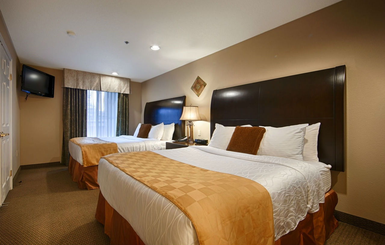 Best Western Orange Inn & Suites Esterno foto