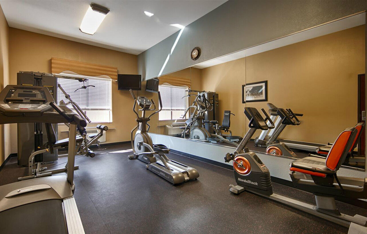 Best Western Orange Inn & Suites Esterno foto